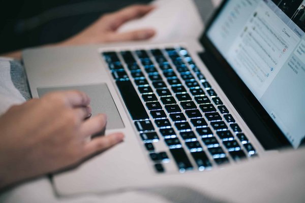 Annecy : comment trouver en ligne un emploi ?